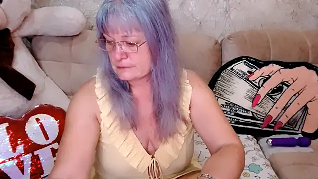 Snapshot of SiberiabBerry chatting on November 23, 4:07 pm SiberiabBerry online show from November 23, 4:07 pm