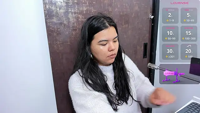 Snapshot of klhoe_boobs chatting on October 27, 3:54 am klhoe boobs online show from October 27, 3:54 am