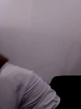 Snapshot of Katalina_S3xy chatting on February 2, 12:26 pm Katalina S3xy online show from February 2, 12:26 pm