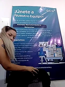 Snapshot of Katalina_S3xy chatting on February 12, 3:07 pm Katalina S3xy online show from February 12, 3:07 pm