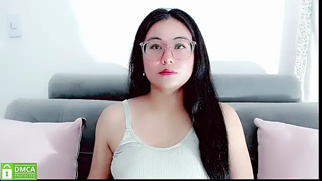 Snapshot of mariana_katto chatting on November 6, 7:15 pm mariana katto online show from November 6, 7:15 pm