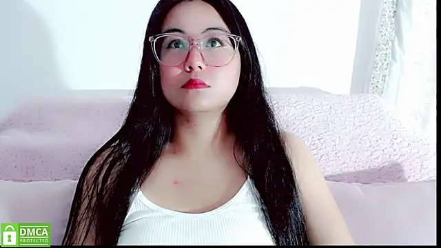 Snapshot of mariana_katto chatting on November 13, 6:40 pm mariana katto online show from November 13, 6:40 pm