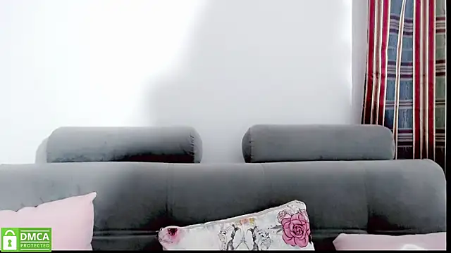 Snapshot of mariana_katto chatting on December 16, 6:57 pm mariana katto online show from December 16, 6:57 pm