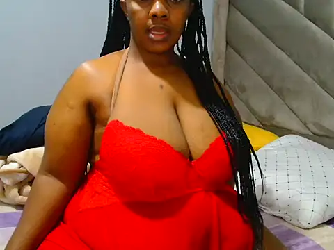 Snapshot of Hips2seyy86 chatting on October 1, 6:36 pm Hips2seyy86 online show from October 1, 6:36 pm