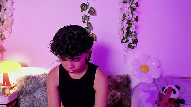 fernanda indie online show from October 18, 7:36 pm