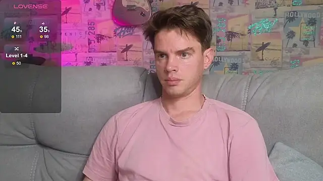 Snapshot of Mike_Burn chatting on October 24, 2:02 pm Mike Burn online show from October 24, 2:02 pm