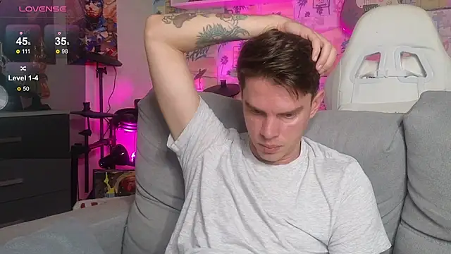 Snapshot of Mike_Burn chatting on November 5, 2:06 pm Mike Burn online show from November 5, 2:06 pm