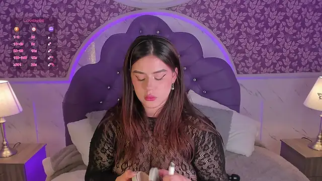 Snapshot of Miamontoya chatting on November 28, 1:47 pm Miamontoya online show from November 28, 1:47 pm