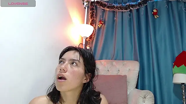 Snapshot of salome_Queenx chatting on December 31, 3:31 pm salome Queenx online show from December 31, 3:31 pm