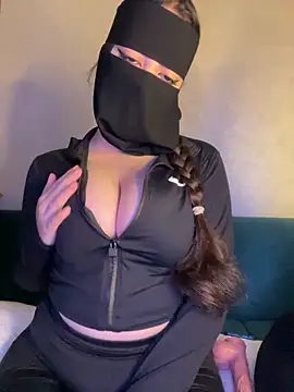 Snapshot of El-Jouri chatting on November 19, 5:13 pm El-Jouri online show from November 19, 5:13 pm