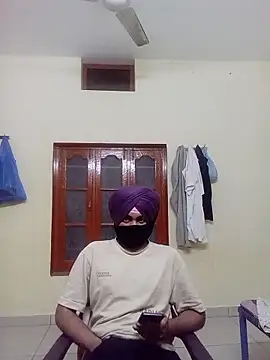 Snapshot of weeif chatting on February 28, 4:30 pm weeif online show from February 28, 4:30 pm