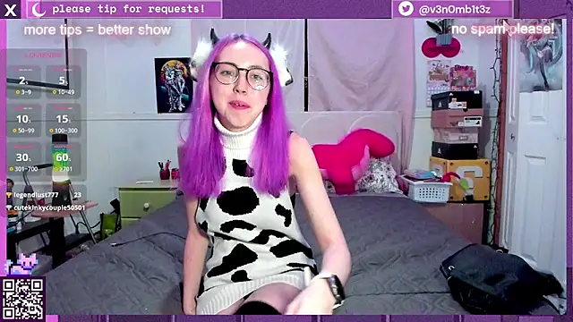 v3n0mb1t3z online show from February 15, 4:25 am