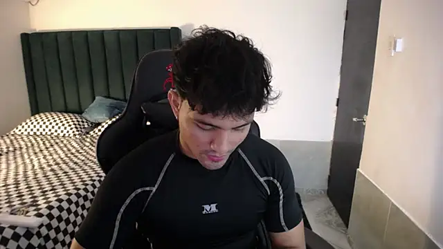 man dur07 online show from November 5, 6:30 pm