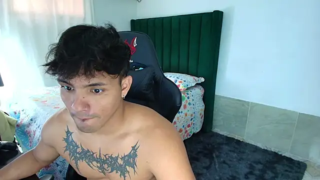 man dur07 online show from March 20, 8:57 pm