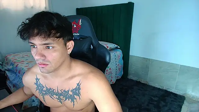 man dur07 online show from April 20, 9:38 pm