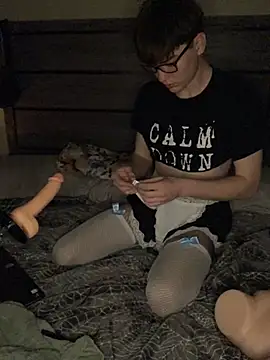 Snapshot of YourFavTwinkie chatting on March 9, 7:45 am YourFavTwinkie online show from March 9, 7:45 am