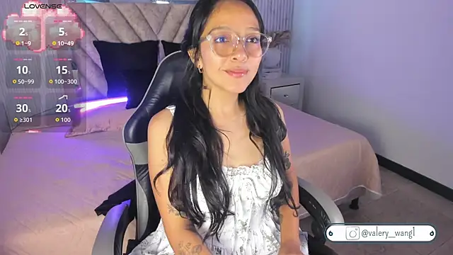 Valery wang online show from November 8, 11:54 am