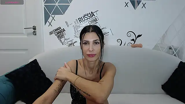 Snapshot of -jennyX0 chatting on February 3, 8:35 am -jennyX0 online show from February 3, 8:35 am