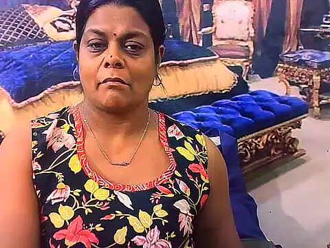 indianCherryPie online show from February 15, 6:32 am