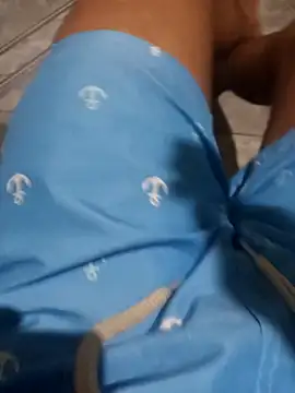 Snapshot of 1995eduardo chatting on February 26, 2:26 am 1995eduardo online show from February 26, 2:26 am