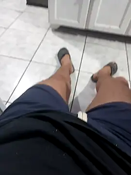 Snapshot of 1995eduardo chatting on November 30, 12:25 am 1995eduardo online show from November 30, 12:25 am