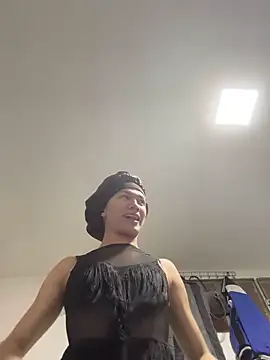 giuliana andrade online show from March 6, 11:58 am