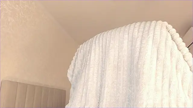 Snapshot of cherry_misaki chatting on February 27, 12:13 pm cherry misaki online show from February 27, 12:13 pm