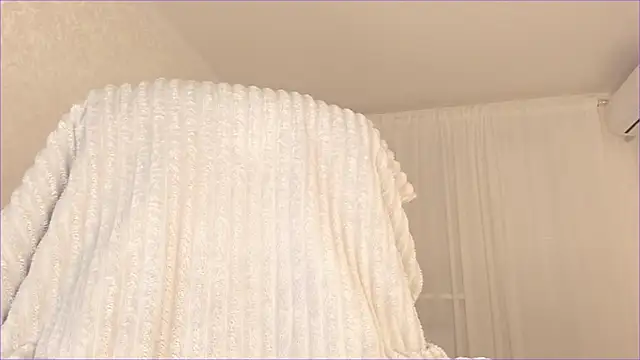 Snapshot of cherry_misaki chatting on March 9, 5:39 pm cherry misaki online show from March 9, 5:39 pm