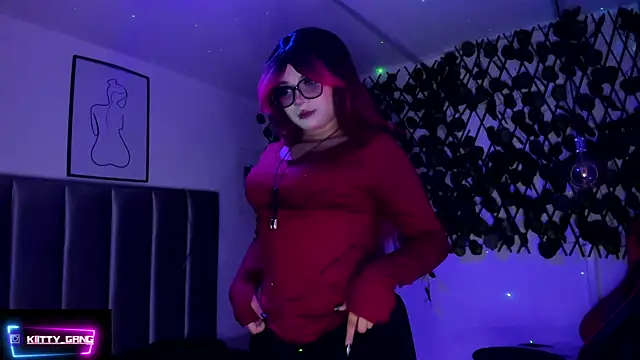 Kitty Gang online show from January 16, 2:26 am