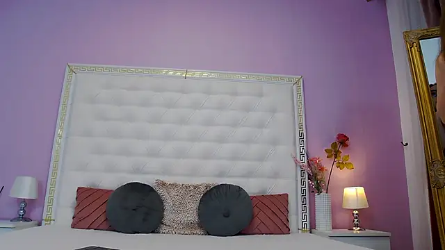 Snapshot of Lenna_Paul chatting on November 14, 4:55 am Lenna Paul online show from November 14, 4:55 am