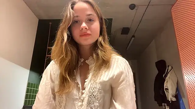 Celeste Glow online show from December 3, 12:02 am