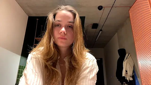Celeste Glow online show from December 4, 11:35 pm