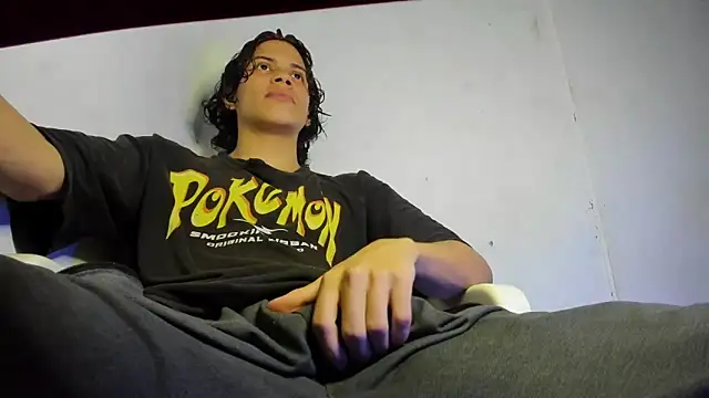 lax777  online show from October 16, 12:44 am