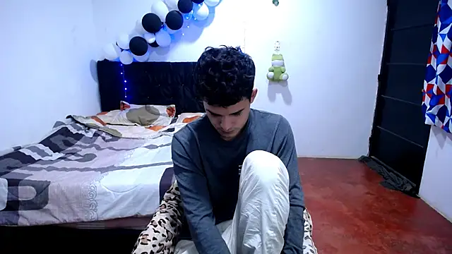 freddy romas online show from December 18, 7:58 am