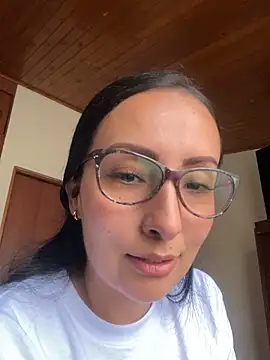 yaralyminjo2 online show from January 5, 8:21 pm