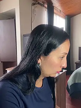 yaralyminjo2 online show from January 24, 8:54 pm