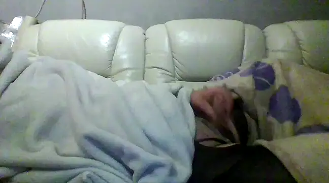 Snapshot of Hotbrabanderke chatting on December 27, 5:59 pm Hotbrabanderke online show from December 27, 5:59 pm