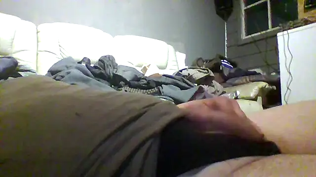 Snapshot of Hotbrabanderke chatting on January 29, 5:51 am Hotbrabanderke online show from January 29, 5:51 am