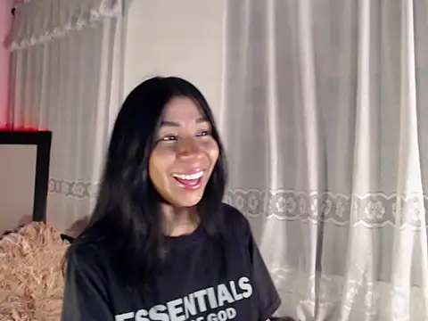 Snapshot of selene_gils chatting on April 2, 2:53 am selene gils online show from April 2, 2:53 am