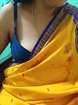 Snapshot of Saroj-Shah chatting on July 8, 7:35 am Saroj-Shah online show from July 8, 7:35 am