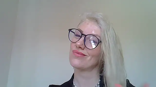 Snapshot of Pabonya91 chatting on March 19, 8:01 am Pabonya91 online show from March 19, 8:01 am