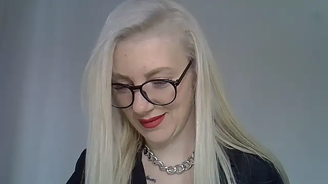 Snapshot of Pabonya91 chatting on March 21, 6:38 am Pabonya91 online show from March 21, 6:38 am