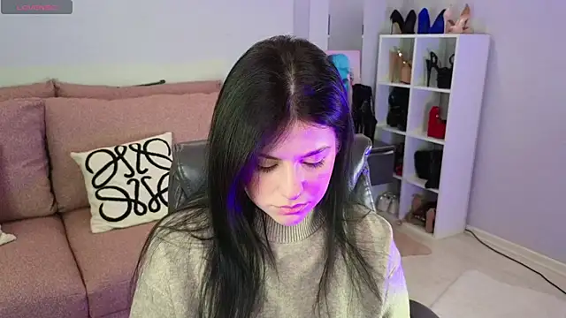 Jenna Adams  online show from October 17, 12:36 am