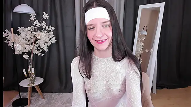 helentasty online show from March 11, 2:54 am