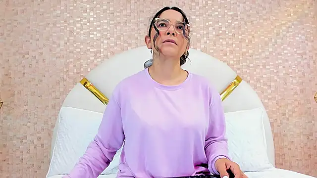 sophie 1 online show from January 23, 3:05 am