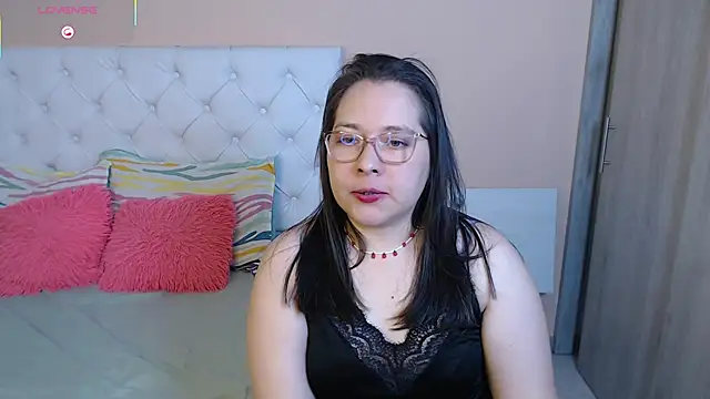 May Carlier online show from November 26, 12:00 am