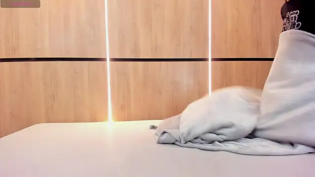 Snapshot of adela_chase chatting on October 31, 2:56 am adela chase online show from October 31, 2:56 am