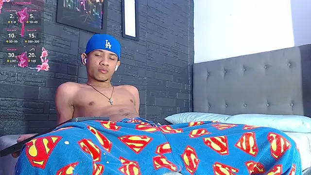 Romancartier 1 online show from October 17, 11:02 am