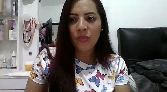 Anne kis online show from December 4, 11:13 pm