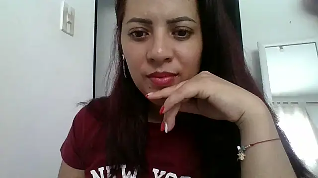 Anne kis online show from December 21, 3:31 pm